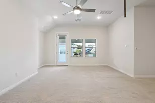 19304 Summit Glory Trl, Spicewood, TX 78669 - Photo 26