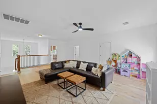 140 Vincas Shadow Ct, Driftwood, TX 78619 - Photo 20