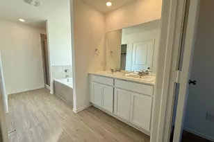 160 Sky Meadows Cir, San Marcos, TX 78666 - Photo 24