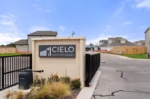 17412 Torneo Dr, Round Rock, TX 78664 - Photo 22