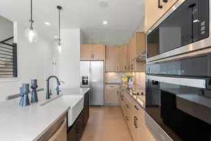 17412 Torneo Dr, Round Rock, TX 78664 - Photo 12