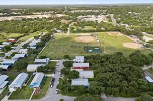 904 Central Blvd, Bertram, TX 78605 - Photo 28