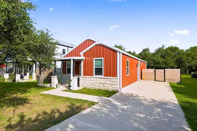 904 Central Boulevard, Bertram, TX 78605 - Photo 2