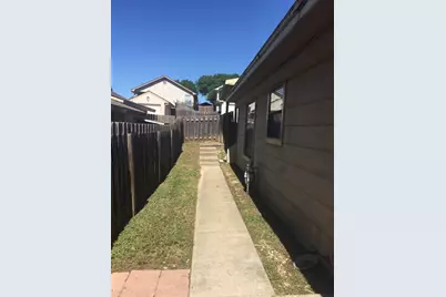 5720 Pinon Vista Drive, Austin, TX 78724 - Photo 12