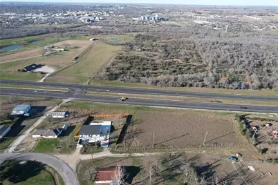 000 W. Carlos G. Parker Blvd., Taylor, TX 76574 - Photo 4