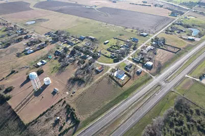 000 W. Carlos G. Parker Blvd., Taylor, TX 76574 - Photo 2