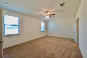 14301 Mcarthur Dr, Manor, TX 78653 - Photo 12