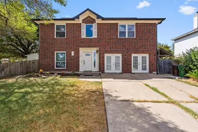 1402 Gulf Way, Round Rock, TX 78665 - Photo 2