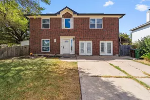 1402 Gulf Way, Round Rock, TX 78665 - Photo 2