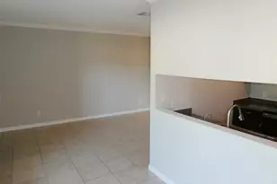 12166 Metric Blvd, Austin, TX 78758 - Photo 10