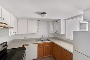 8611 Putnam Dr, Austin, TX 78757 - Photo 6