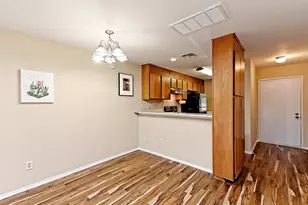 7122 Wood Hollow Dr, Austin, TX 78731 - Photo 6