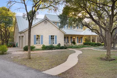 301 Crystal Meadows Drive, Kyle, TX 78640 - Photo 8