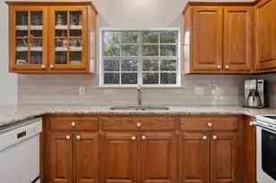 301 Crystal Meadows Dr, Kyle, TX 78640 - Photo 14