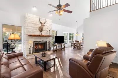 301 Crystal Meadows Drive, Kyle, TX 78640 - Photo 10