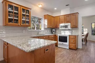 301 Crystal Meadows Dr, Kyle, TX 78640 - Photo 12