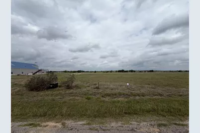 320 Airfield Road, Fentress, TX 78622 - Photo 8