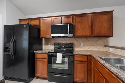 7811 Buckmeadow Drive, Georgetown, TX 78628 - Photo 14