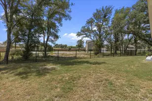 242 Reveille Dr, Kyle, TX 78640 - Photo 28