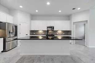 117 Falkland St, Hutto, TX 78634 - Photo 18