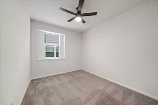 117 Falkland St, Hutto, TX 78634 - Photo 12