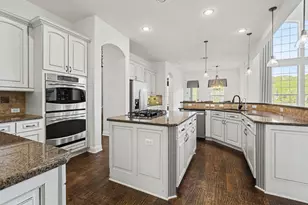 121 Burgess Ln, Austin, TX 78738 - Photo 4