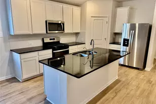 145 Fossil, Kyle, TX 78640 - Photo 2