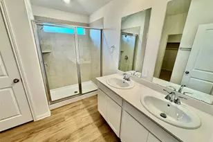 145 Fossil, Kyle, TX 78640 - Photo 4