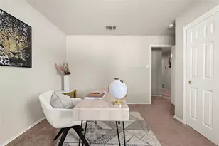303 Liberty St, Hutto, TX 78634 - Photo 6