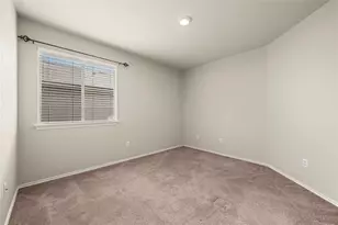 303 Liberty St, Hutto, TX 78634 - Photo 16