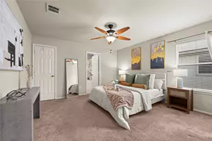 303 Liberty St, Hutto, TX 78634 - Photo 8