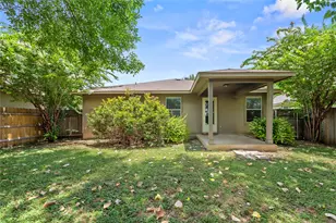 303 Liberty St, Hutto, TX 78634 - Photo 26