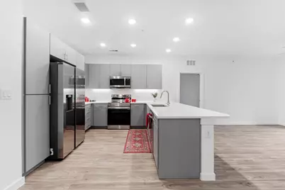 4801 Springdale Drive #2010, Austin, TX 78723 - Photo 8