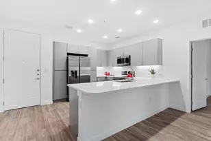 4801 Springdale Dr, Austin, TX 78723 - Photo 6