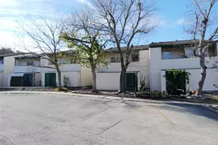 6718 Silvermine Dr, Austin, TX 78736 - Photo 2