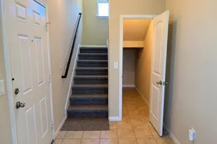 1001 Zodiac Ln, Round Rock, TX 78665 - Photo 2