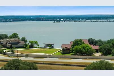 207 Wilderness Drive E, Marble Falls, TX 78654 - Photo 10