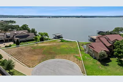 207 Wilderness Drive E, Marble Falls, TX 78654 - Photo 22
