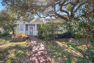 5726 Abilene Trl, Austin, TX 78749 - Photo 1