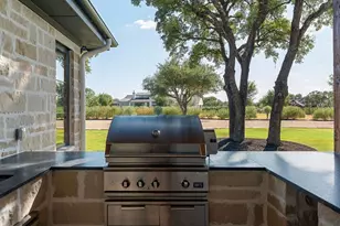 117 Stone Blf Dr, Georgetown, TX 78633 - Photo 34