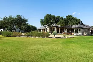 117 Stone Blf Dr, Georgetown, TX 78633 - Photo 2