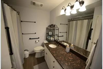 746 E Island Drive, Bluffton, TX 78607 - Photo 22