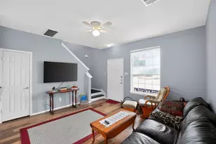 13808 Harris Ridge Blvd, Pflugerville, TX 78660 - Photo 10