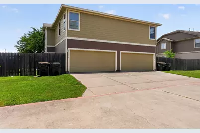 13808 Harris Ridge Boulevard, Pflugerville, TX 78660 - Photo 6