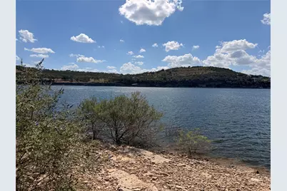 1401 Emerald Road, Lago Vista, TX 78645 - Photo 4