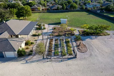 800 County Road 117, Round Rock, TX 78665 - Photo 12