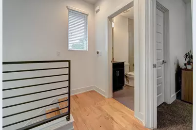 1300 Walnut Avenue #B, Austin, TX 78702 - Photo 8