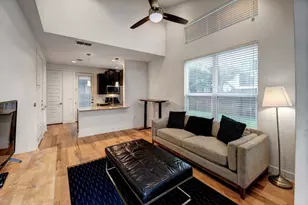 1300 Walnut Ave, Austin, TX 78702 - Photo 4