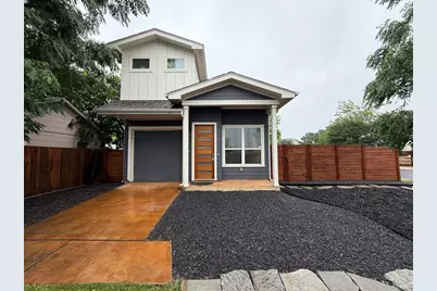 1300 Walnut Avenue #B, Austin, TX 78702 - Photo 1