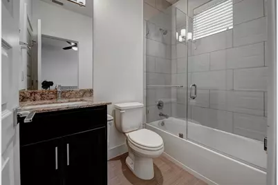 1300 Walnut Avenue #B, Austin, TX 78702 - Photo 6